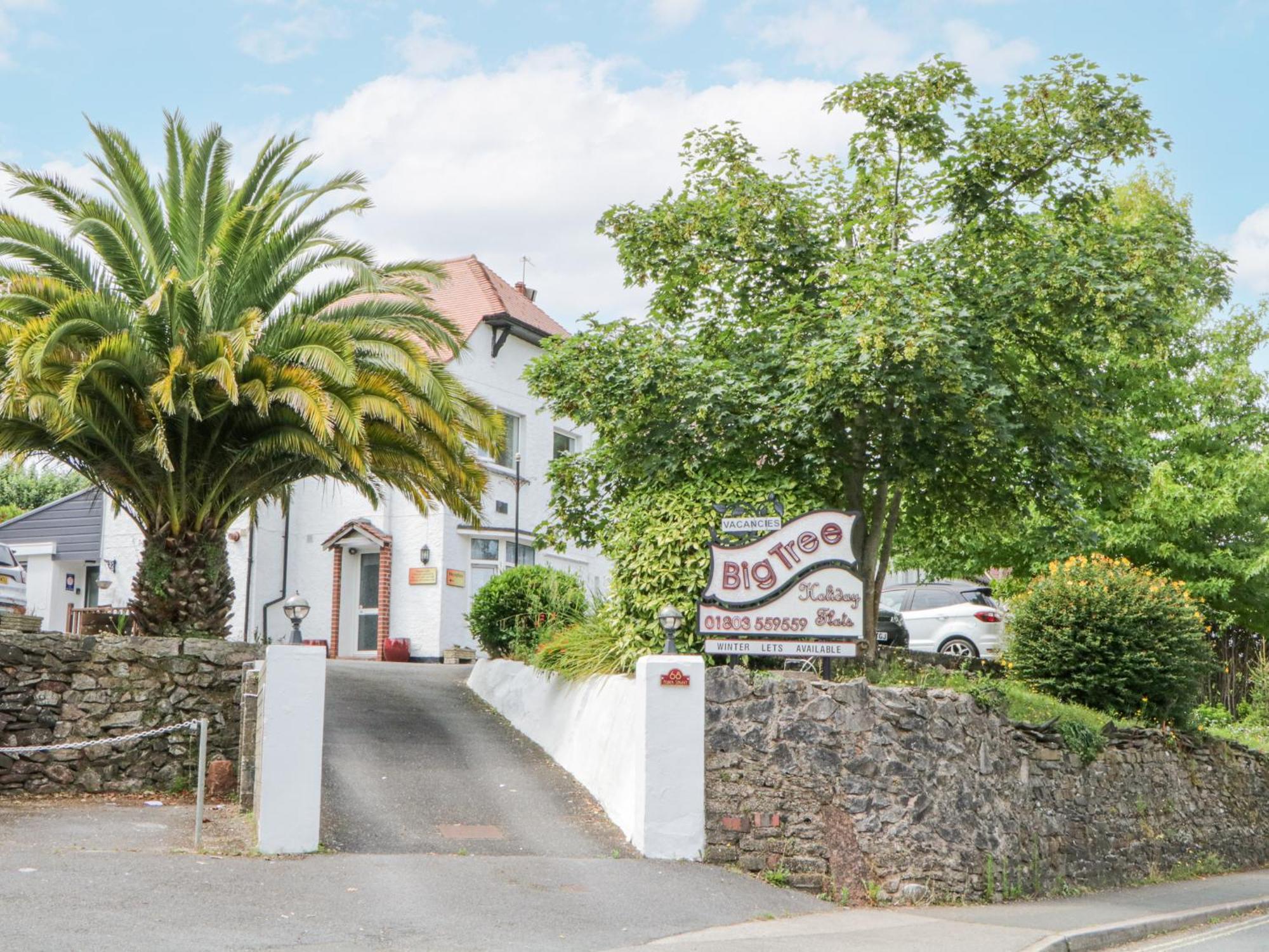 Where to Stay Near Brixham Heritage Museum: 4 Central Hotels Compared