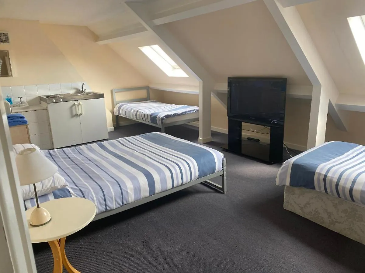 Where to Stay Near Stephenson Railway Museum: 7 Central Hotels