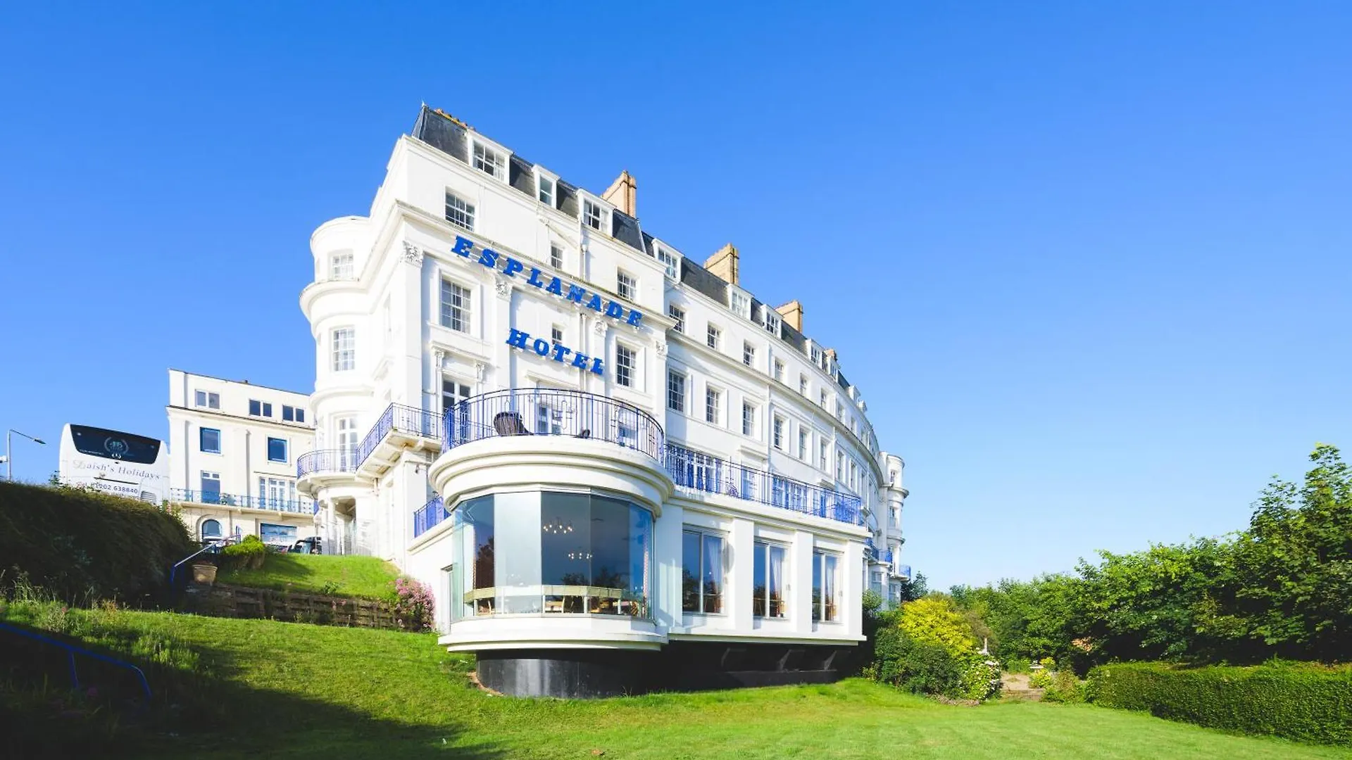 4 Beach Hotels Close to Scarborough South Cliff Golf Club