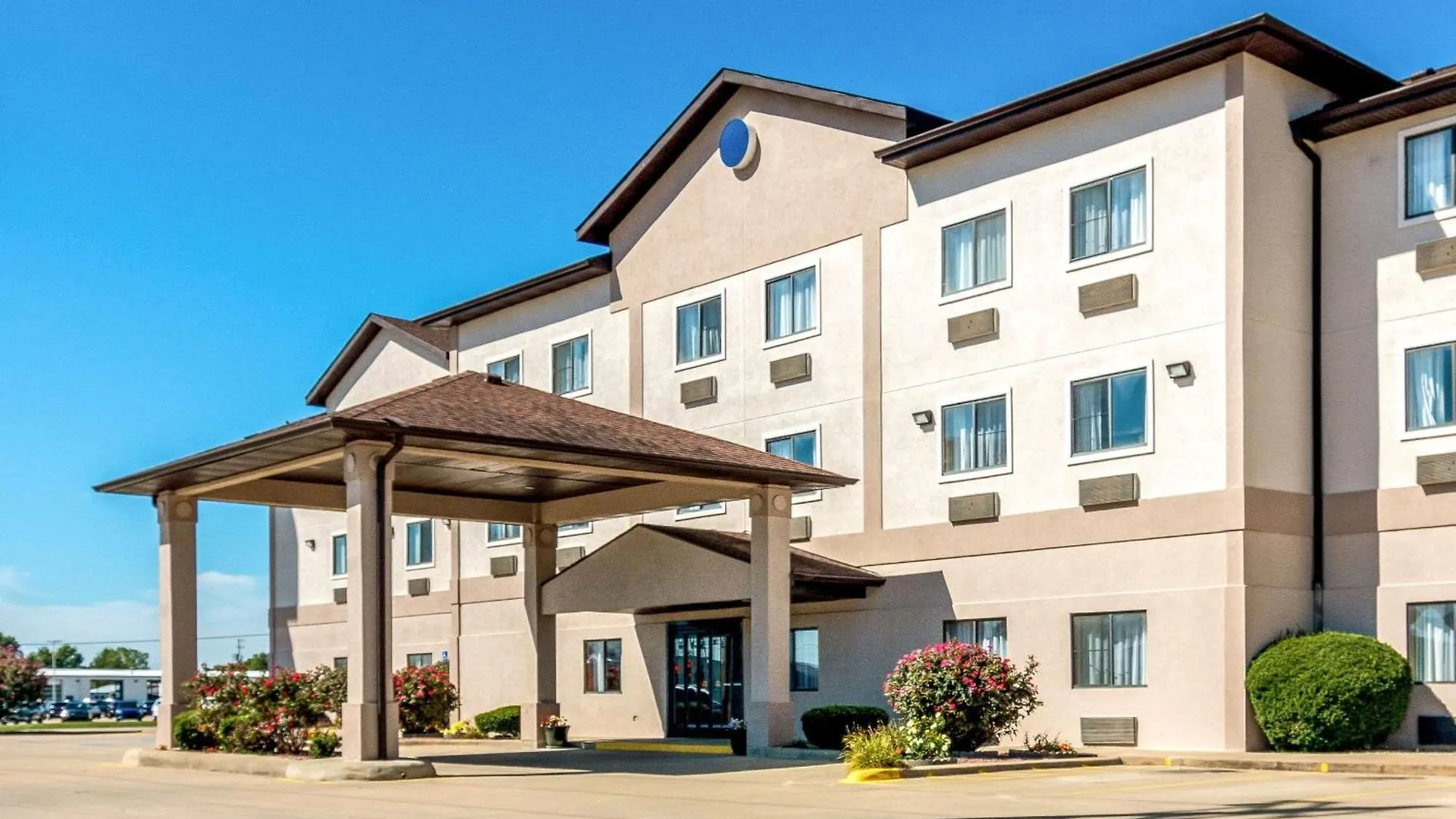Staying in the Midwest: 15 Quality Inn Hotels Compared