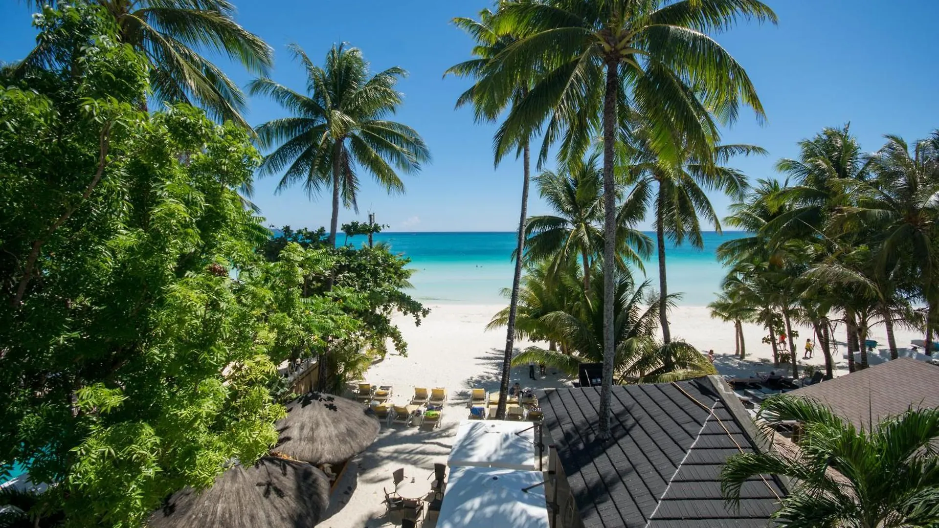 4 Hotels Near Diniwid Beach That Deserve a Closer Look