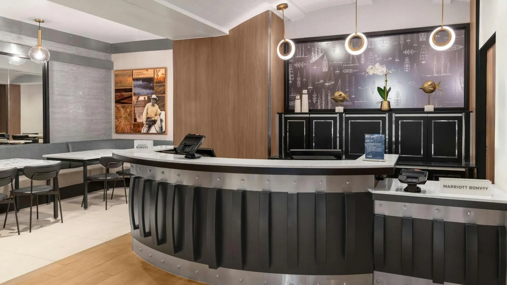 Staying in Manhattan: 4 Fairfield Inn Hotels Compared