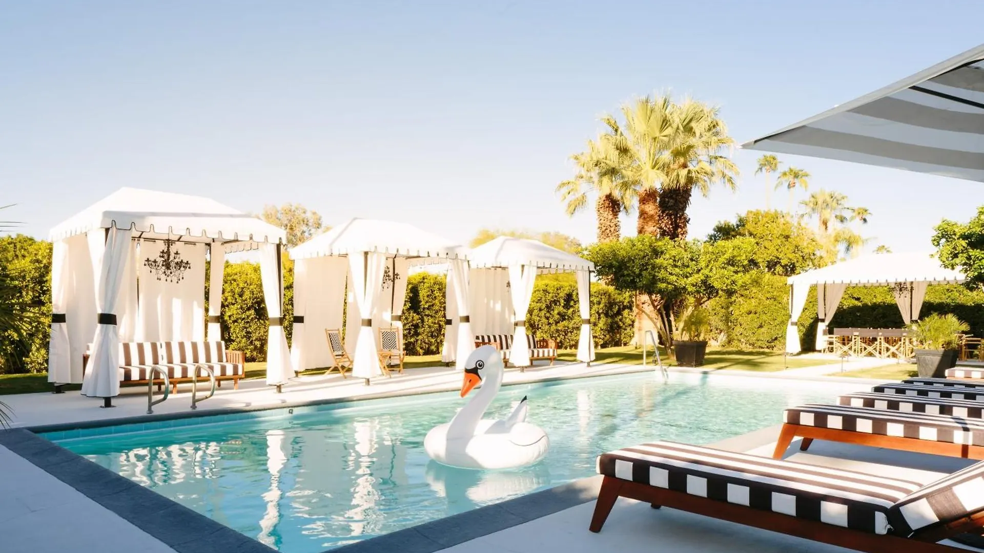 4 AvantStay Hotels Near Second Street Park Worth Booking