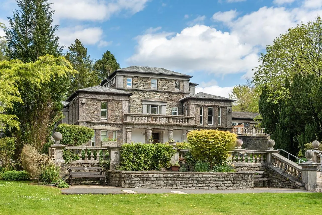 4 Central Hotels Near Tarn Hows for Lake District Access