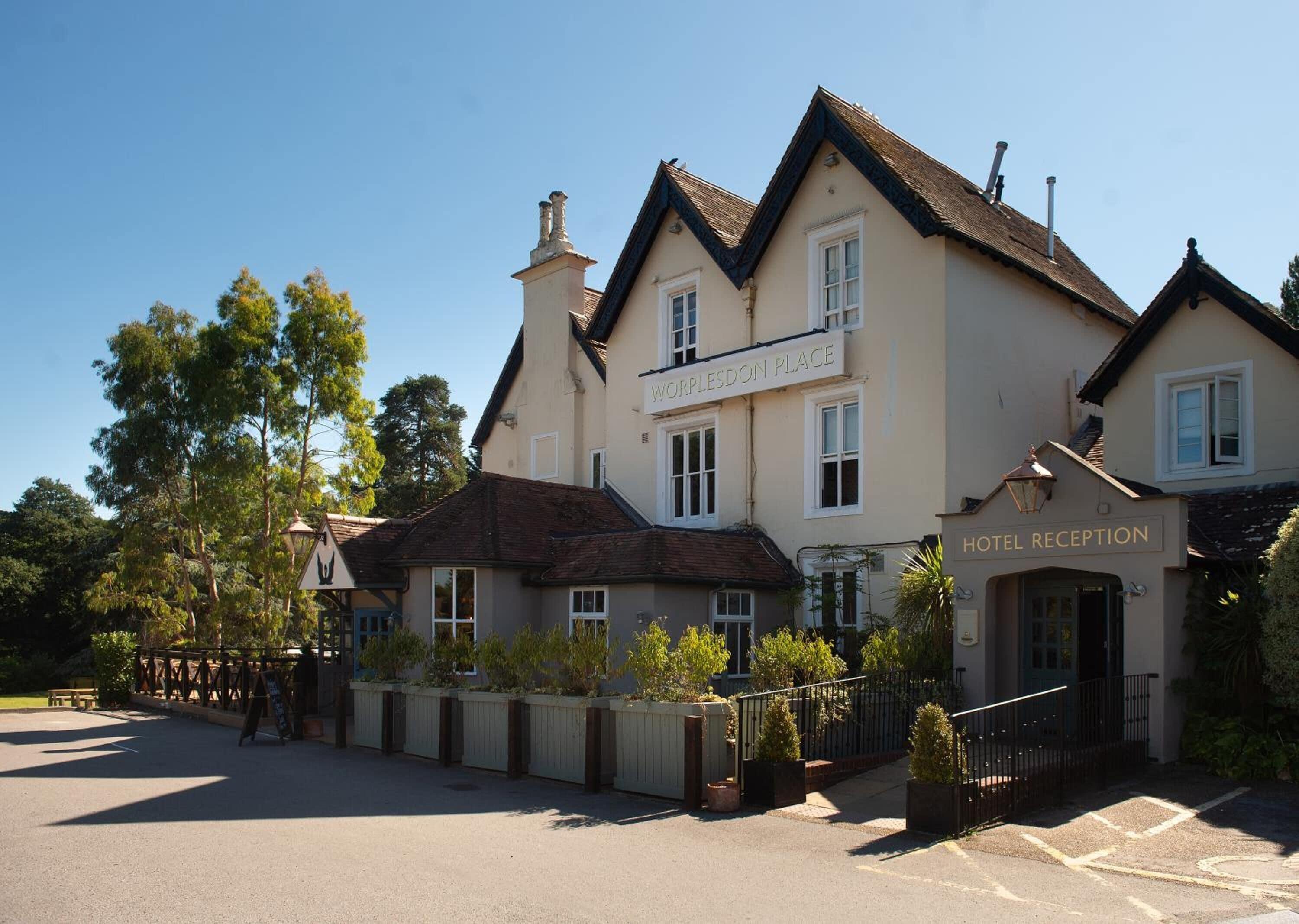 4 Young & Co.'s Brewery Hotels in England Worth Booking
