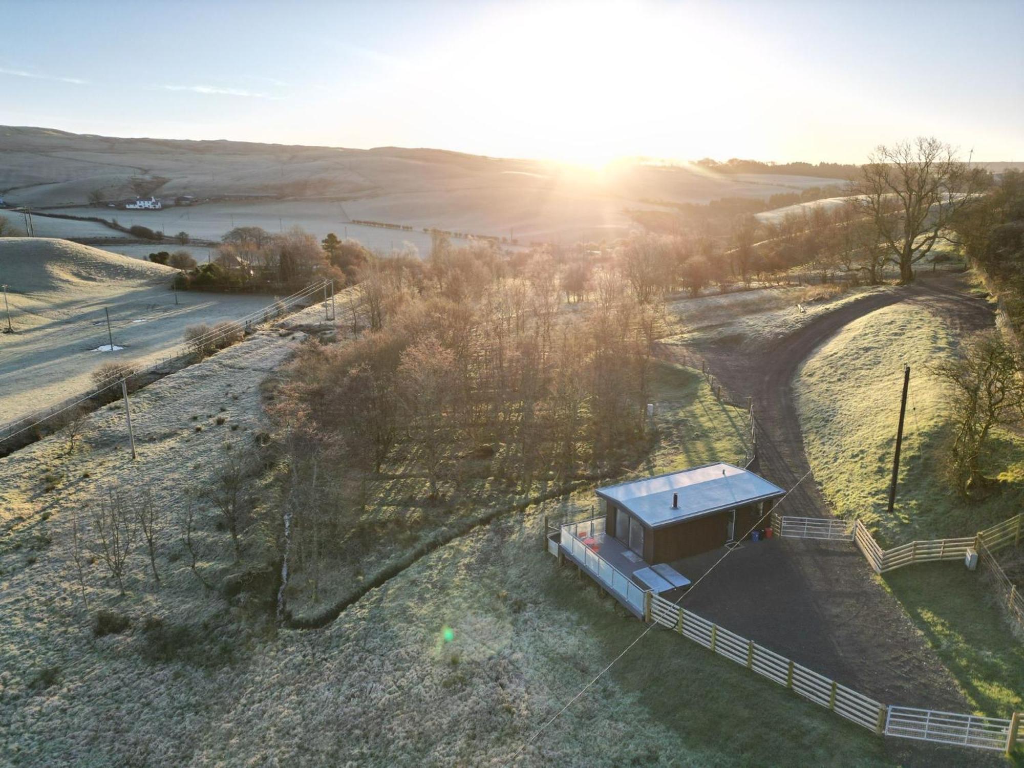 6 Smart Family-Friendly Stays in Firth of Clyde Worth Booking