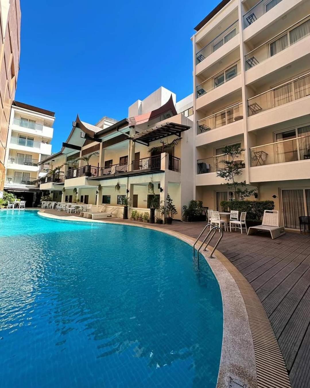 9 Family-Friendly Hotels in Station 2 Boracay Worth Booking