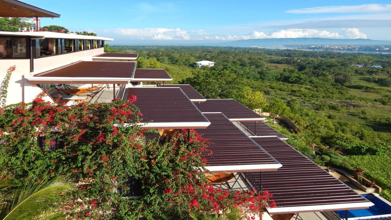11 Family-Friendly Hotels Near Hinagdanan Cave Worth Booking