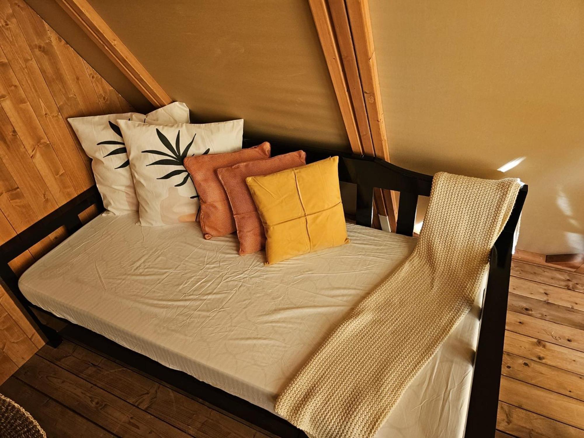 13 Smart 3-Star Hotels In Visayas Worth Booking