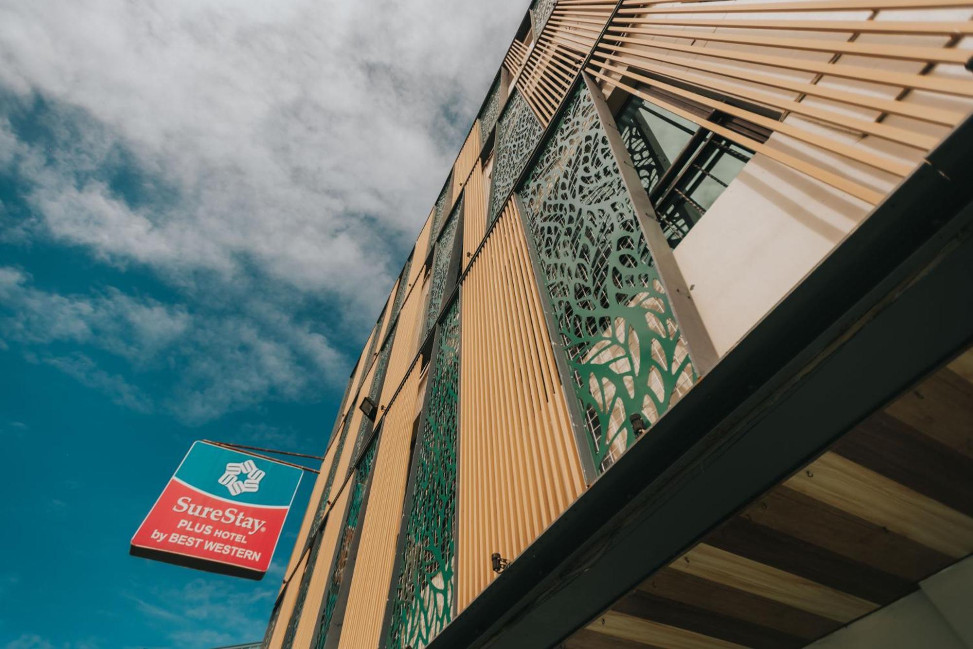 9 Four-Star Hotels in the Philippines That Deliver Real Value