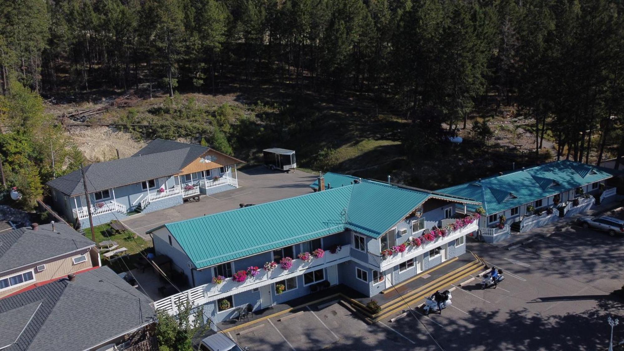 Where to Stay in Banff National Park: 14 Best Family Hotels