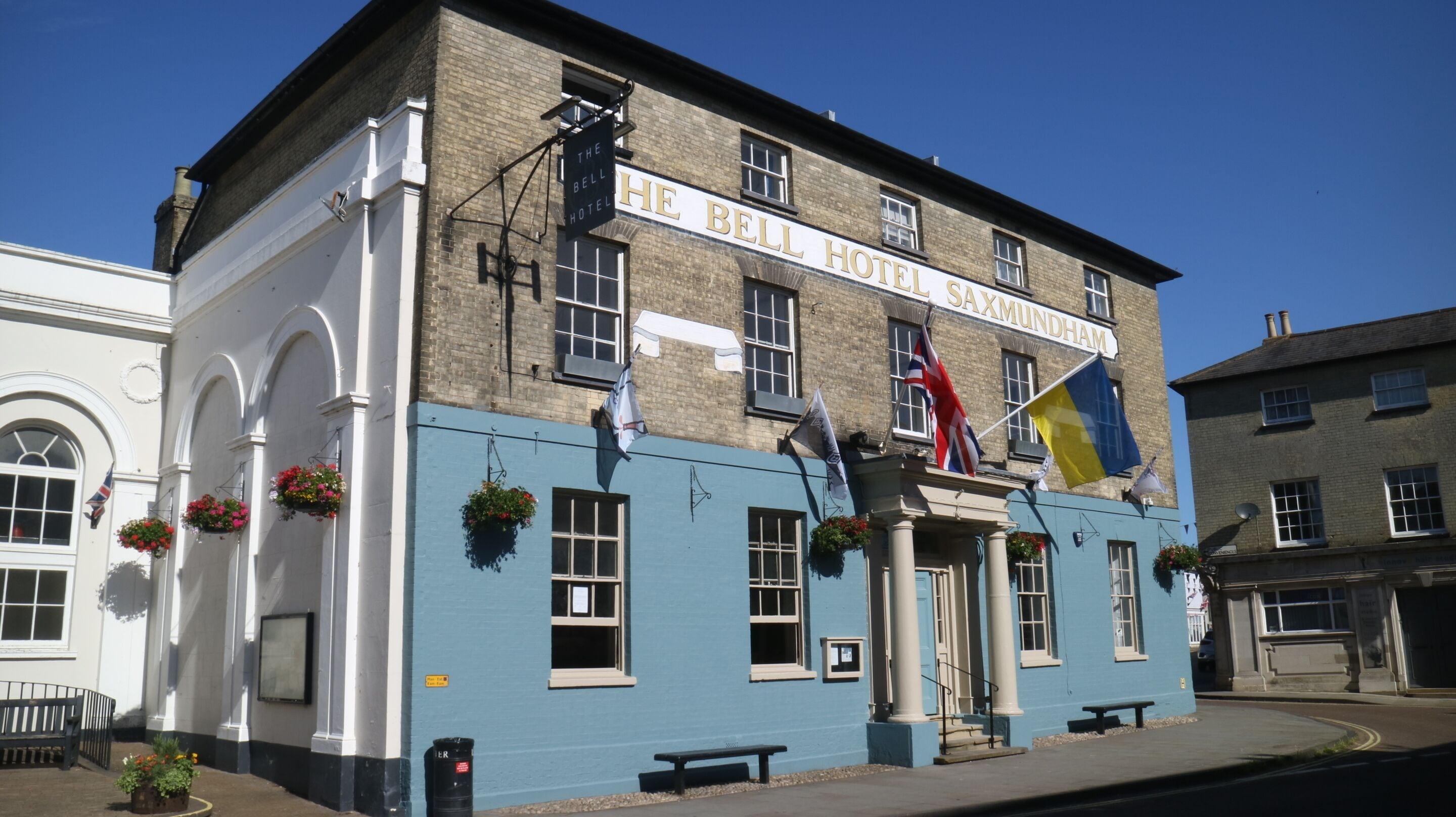 5 Family Hotels Near Long Shop Museum Worth Booking